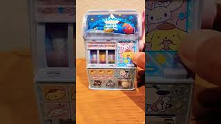 MOST SATISFYING SANRIO GUMBALL MACHINE CANDY 🍬 FROM SANRIO JAPAN #shorts #sanrio #gumballmachine