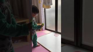 投げごま 的入れ 3歳2ヶ月