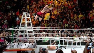 22 fantastic frog splashes: WWE Fury