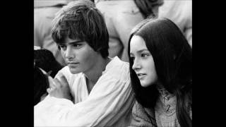 Leonard Whiting Sings \