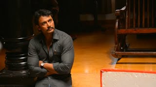 Viral-Darshan Boss Eyes On A Set Boy | Unseen Off-screen Video Gone Viral | Challenging Star Darshan