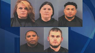 Detention officer accused of bringing contraband to jail
