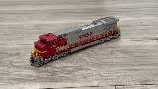 Athearn HO Scale BNSF Dash 9-44CW Warbonnet showcase