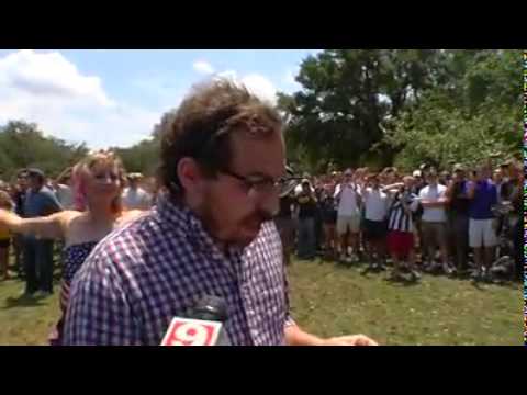 Ben Haas fails at his attempt to burn the USA Flag at LSU 5/11/11 Ben Haas fails at his attempt to burn the USA Flag at LSU 5/11/11