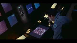 Frank plays chess with HAL aboard Discovery