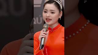Giọng ca trời phú hát bài nào cũng mê