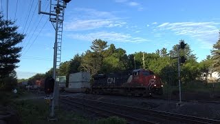 1-1-1! CN 2818 at Boyne (23JUN2016)