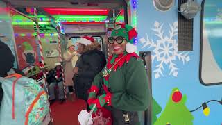 A Chicago Holiday Tradition: The Allstate CTA Holiday Train