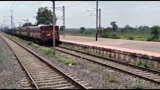 A First Time in the History of Indian Railway runs 2.8 km Long Sheshanag Freight Train