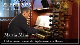 Feest in Hasselt - Martin Mans bespeelt het orgel van de Grote Kerk in Hasselt.