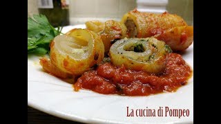 INVOLTINI DI COTENNA AL SUGO