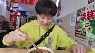 据说台湾牛肉面源自四川，立刻嗦遍内江牛肉面，味道如何？