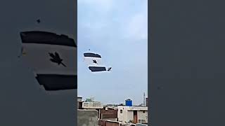 Big Kite Flying Gone Wrong ❌ Karta Ohi Kaam Kite Faat gyi😅#shorts #kiteflying #gonewrong #viral #ad