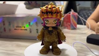 Unboxing POP MART Molly x Instinctoy Erosion Molly Costume Series - 开箱茉莉系列