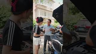 女人花高价买下了调过公里数的BMW X5！【阿科車與生活】#shorts#汽車 #automobile #搞笑段子