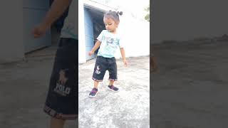 bhavya ka dance ek like to banta hai #shorts #viralvideo ##cute #baby #shortsfeed