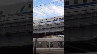 東海道新幹線とJR京都線 (京都市南区)　Tokaido Shinkansen and JR Kyoto Line (Kyoto City, Japan)