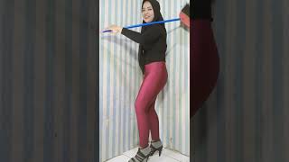 Asti again LEGGINGS Lycra sama hijab #celanalegging #leggingstiktok #shiny #lycra #astiagain