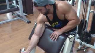 Daniel Redondo - pumping biceps offseason