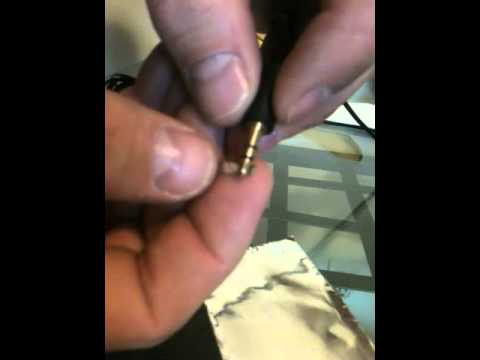 1st step and easiest way to fix an iPod headphone jack 1st step and easiest way to fix an iPod headphone jack