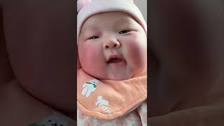 被他的笑容甜化了#萌娃#人类幼崽有多可爱  #baby