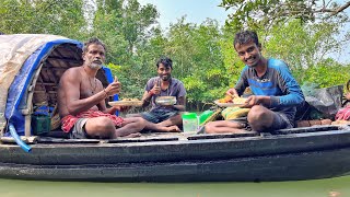 দারুন মজা করে সুন্দরবন জঙ্গলে কাঁকড়া ধরলাম ও মায়ের বানানো খাবার খেলাম!!!