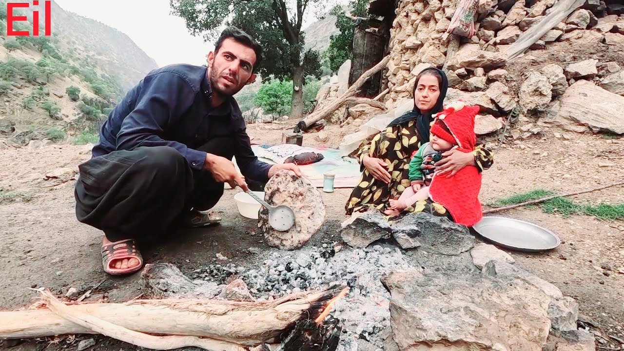 Nomadic Life In A Mountain And Baking Bread Youtube