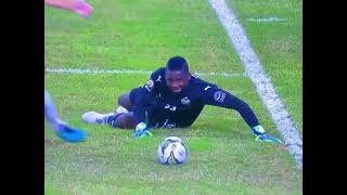 See what happened to the Ivory Coast goalkeeper