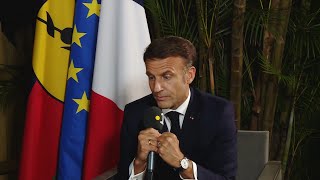 Macron : la Nouvelle-Calédonie, "c'est pas le Far West" | AFP Extrait