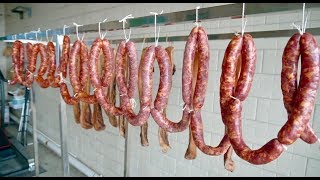 【西北小强 English Sub】过年必备美食之腊肠-Chinese sausage, home made preserved sausage