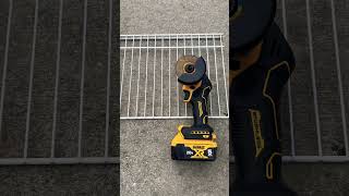 Dewalt 3 inch cutoff tool with free 5ah Powerstack battery.