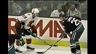 Robyn Regehr goes after Kevin Sawyer / Ducks vs Flames scrum 2002