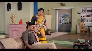 Dr. Rajkumar Disappointed With Gifts From His Farther In Law | Vasantha Geetha Kannada Movie Scene