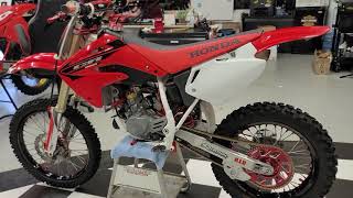 IS THIS HONDA CR85R THE BEST IN THE U.S.A.? ITS NEW \u0026 LOADED!!! November 26, 2021