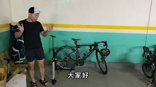 如何在L型自行車停車架上輕鬆充氣輪胎