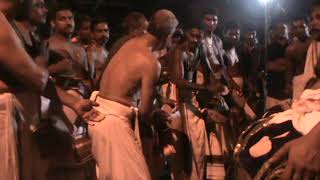 vellarappilly kuttan marar panjavadyam thripuda.Edattu pooram 2015