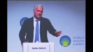 Bayer Frontman Stefan Oelrich:   