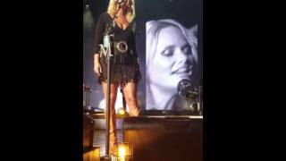 Miranda Lambert - Vice (first live performance - Cleveland, OH 07/28/16)