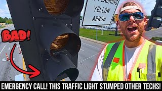 Emergency Call!! Fixing a Traffic Light No One Else Could Fix!