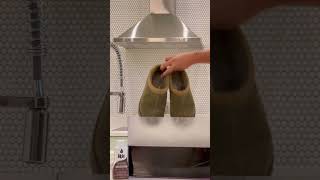 Dyeing Old, Stained Uggs #diy #fashionhacks #fallfashion