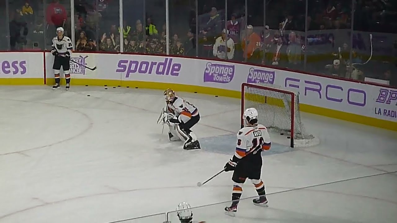 Lehigh Valley Phantoms Goalie Parker Gahagen Warms Up 11/17/23 - YouTube