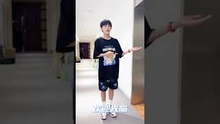 【TF家族】210814 TF家族三代练习生魔性欢迎光临  8月17晚，不见不散！