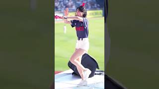 표정으로 응원하는 최홍라 치어리더 직캠 Choi Hong-Ra cheerleader 롯데자이언츠 240616 |4K