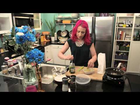 How to Fry Pickles in a Frying Pan : Fry It Up! How to Fry Pickles in a Frying Pan : Fry It Up!