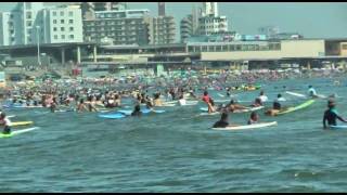 【HD】サーファーでいっぱいの鵠沼海岸