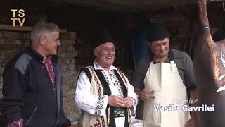 Obiceiul tăierii porcului in Sadova - Suceava, Bucovina