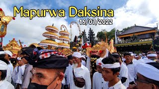 Ida Bhatara Kairing Mapurwa Daksina ring Pura Luhur Pucak Padang Dawa