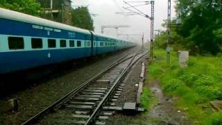 IRFCA- 12926 Paschim Express with good track sound