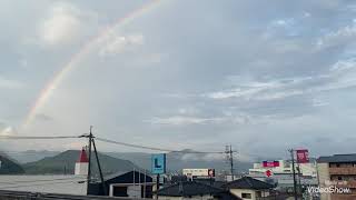 雨上がりの虹