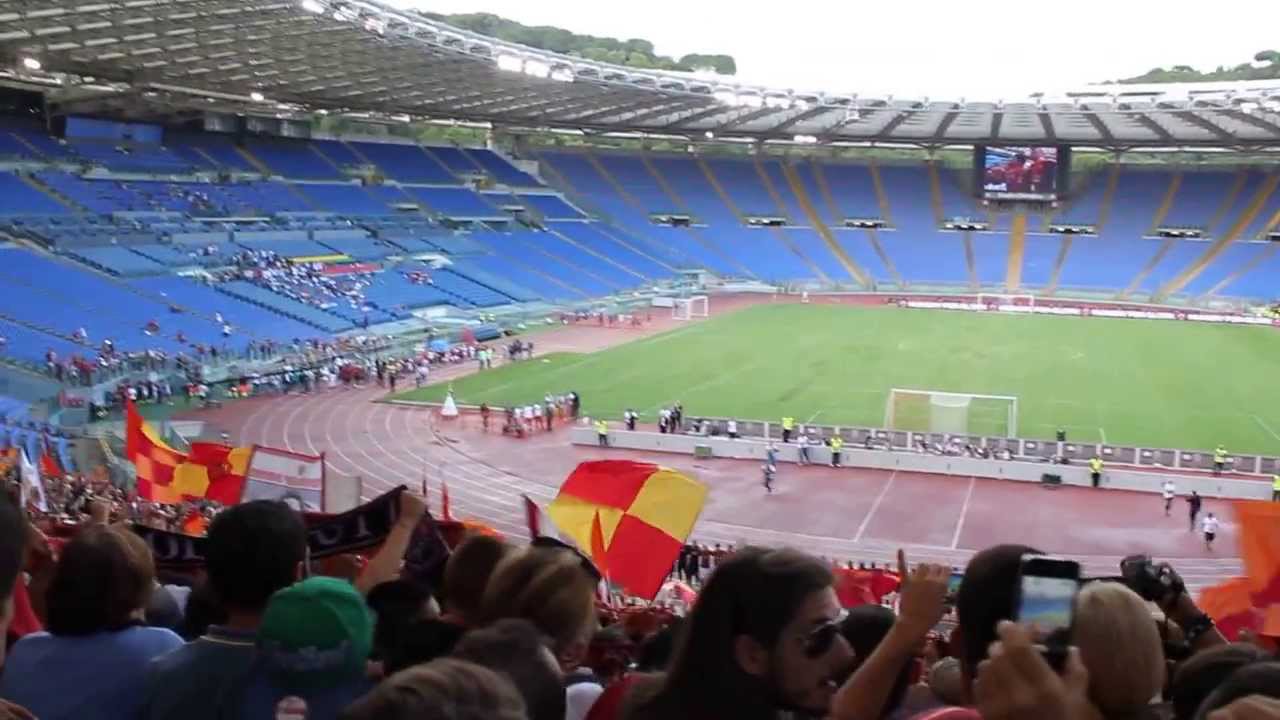 Curva Sud, Stadio Olimpico - YouTube